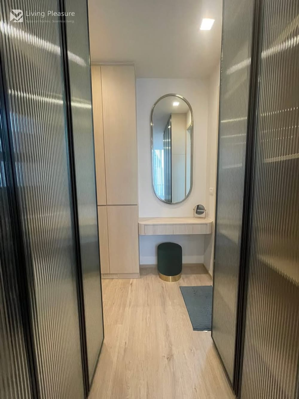 1 Bedroom Condo for Rent at Noble State 39 near BTS Phrom Phong 6