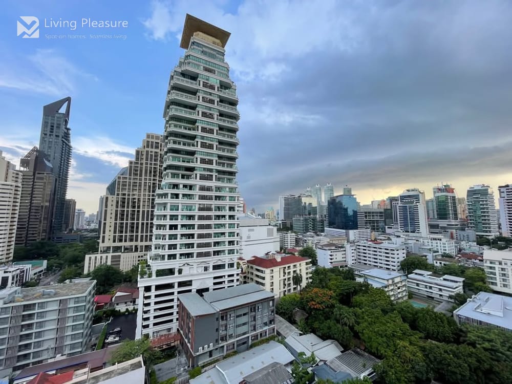 1 Bedroom Condo for Rent at Noble State 39 near BTS Phrom Phong 8