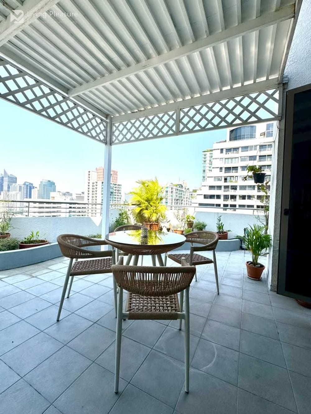 Spacious 3-Bedroom Penthouse for Rent at Supalai Place Sukhumvit 39 with City View 11