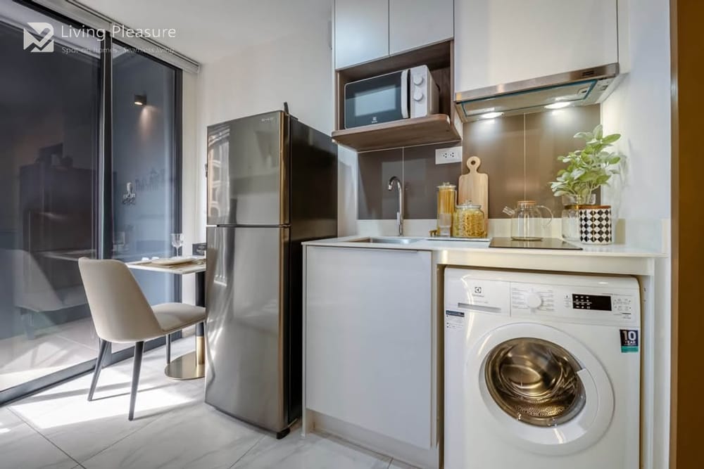 Modern Studio for Rent I Ideo Mobi Asoke I MRT Phetchaburi 11