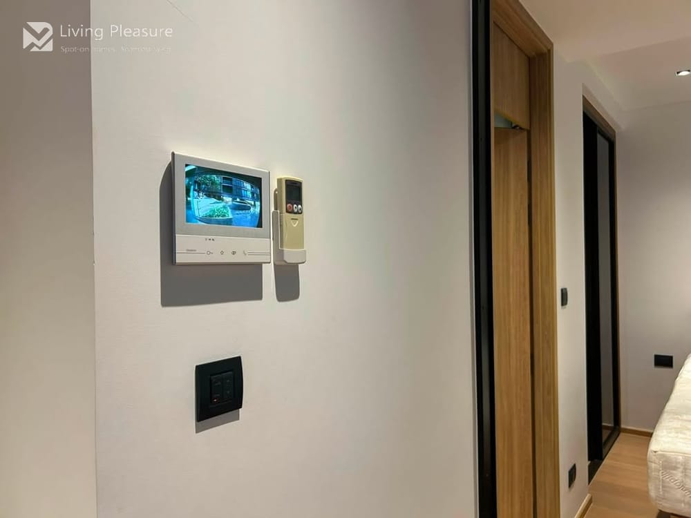 Luxury Japandi Studio Condo ( Slide-Door ) I Chalermnit Art De Maison I BTS Thonglor 5