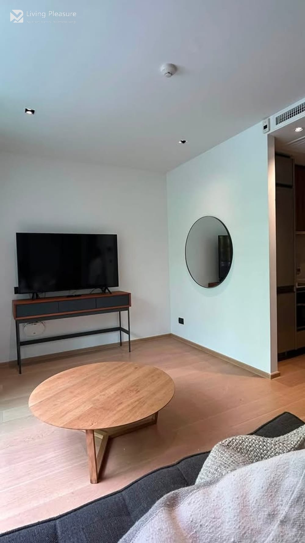Luxury Japandi Studio Condo ( Slide-Door ) I Chalermnit Art De Maison I BTS Thonglor 10