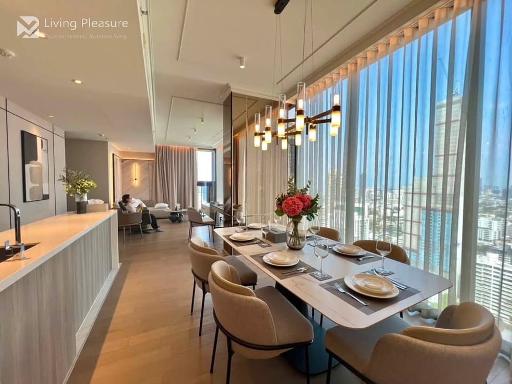 3 Bedroom Condo for Rent at Celes Asoke, Steps from MRT Sukhumvit 7