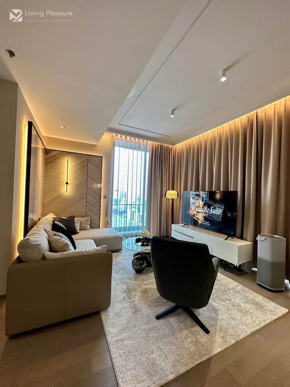 3 Bedroom Condo for Rent at Celes Asoke, Steps from MRT Sukhumvit 11