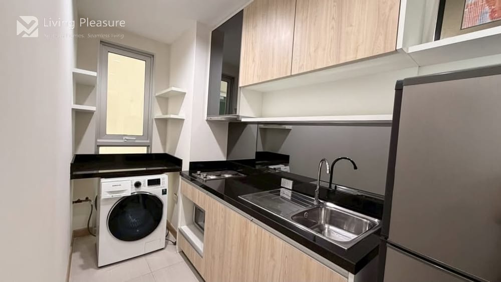 ขาย 1 ห้องนอน คอนโด ใน สกายวอล์ค คอนโดมิเนียม (Sky Walk Condominium) 3