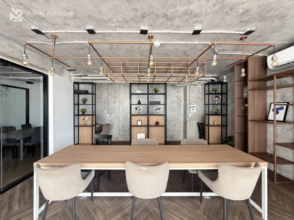 Flexi Sathorn  24