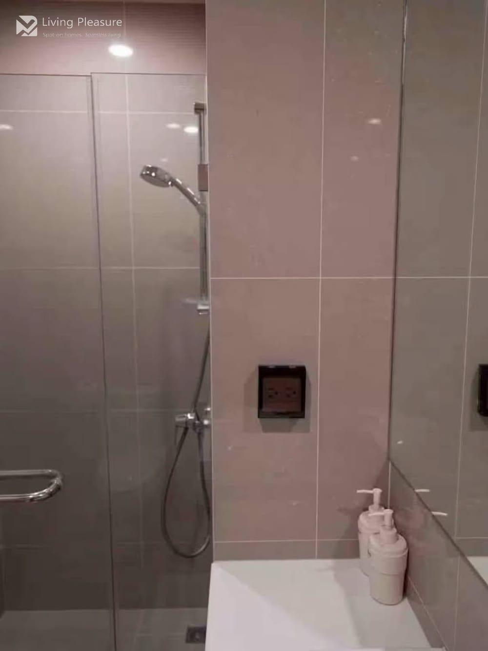 1-Bed Condo for Rent I Noble Recole I BTS Asoke & MRT Sukhumvit 13