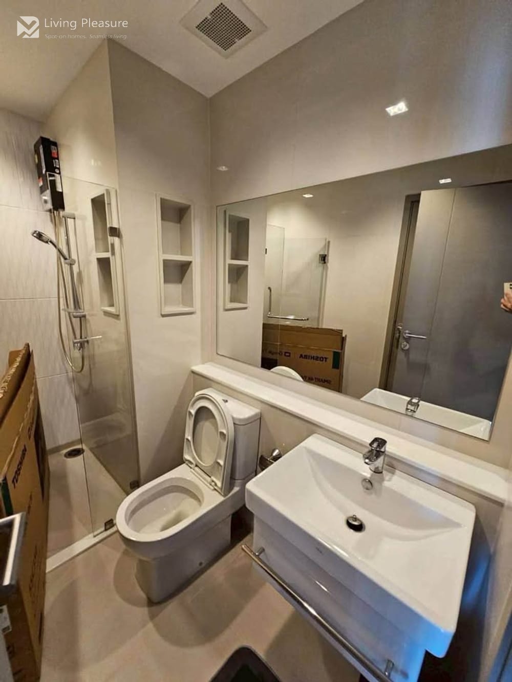 1-Bed Condo for Rent I Life Asoke Rama 9 IMRT Rama 9 11