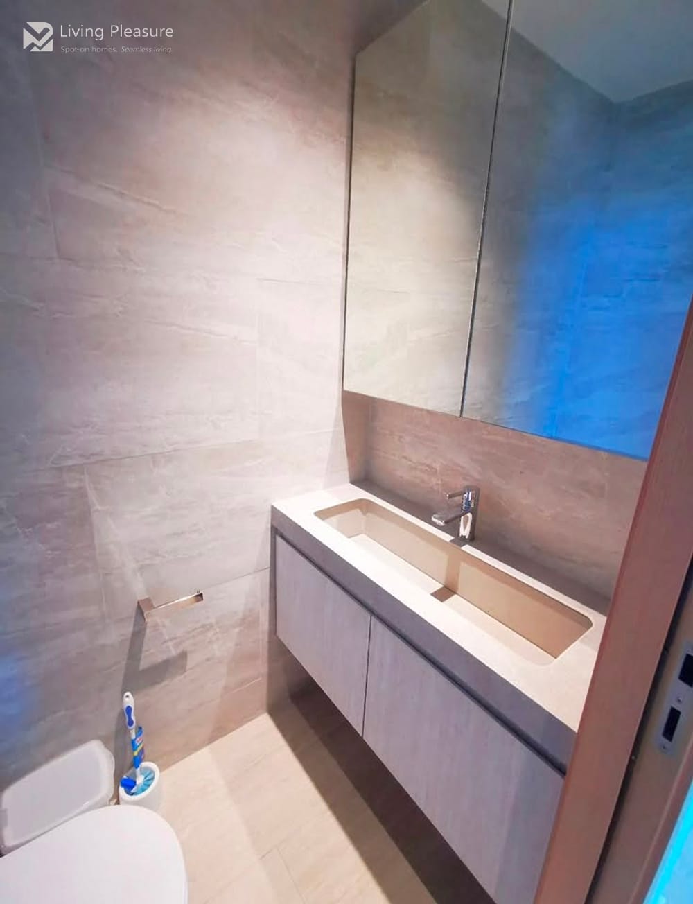 ให้เช่า 2 ห้องนอน คอนโด ใน เดอะ ลอฟท์ สีลม (The Lofts Silom) 17