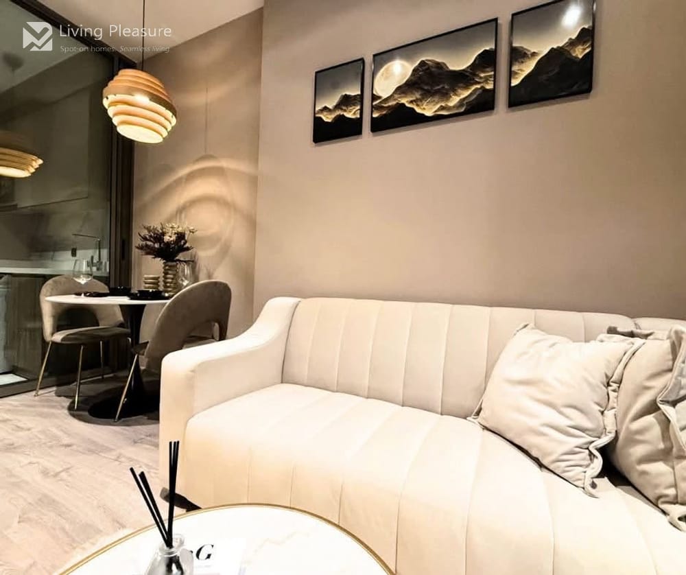 1 Bedroom Condo for Rent at RHYTHM Ekkamai - 0.4 km to BTS Ekkamai 12