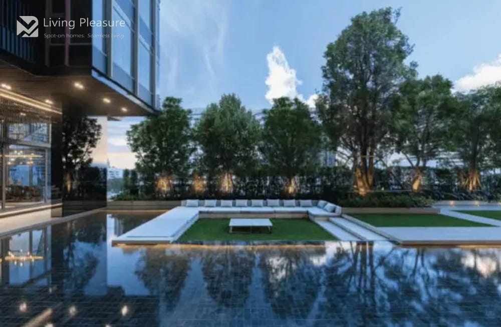 1 Bedroom Condo for Rent at RHYTHM Ekkamai - 0.4 km to BTS Ekkamai 23