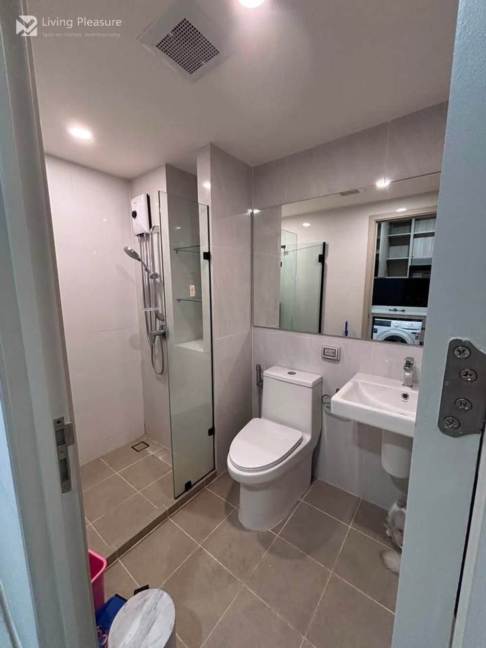 1-Bedroom Pet-Friendly Condo for Rent ณ Origin Play Sri Udom Station 7