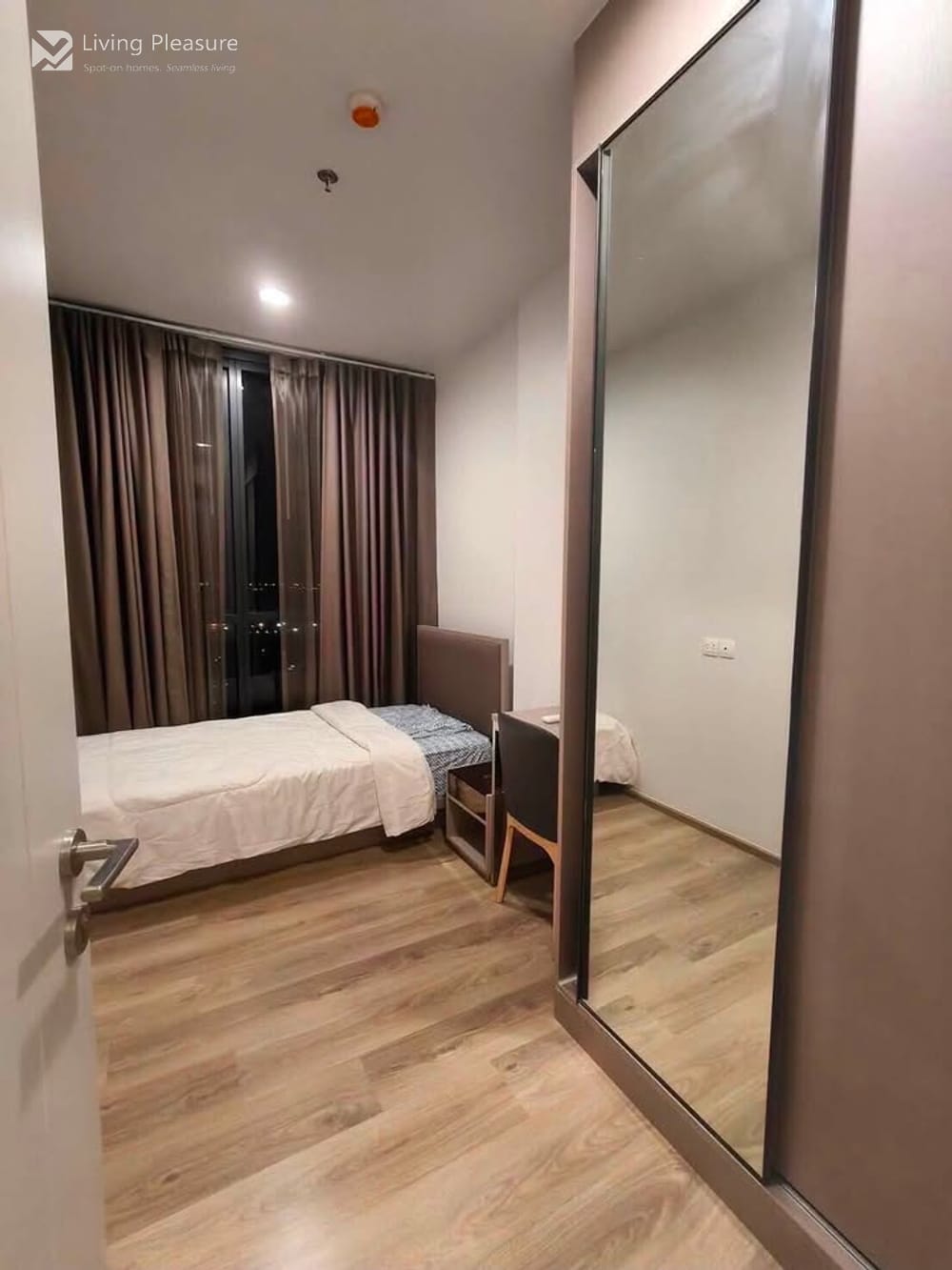 2-Bedroom Condo for Rent I Oka Haus I BTS Thong Lo 8