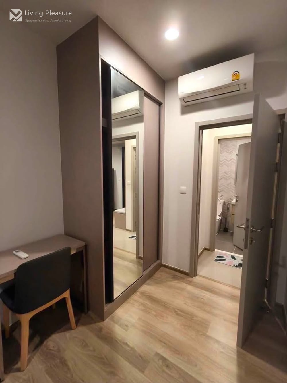 2-Bedroom Condo for Rent I Oka Haus I BTS Thong Lo 9