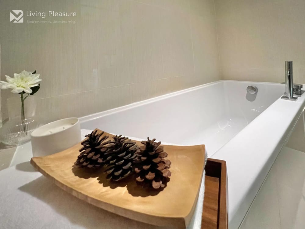 H Sukhumvit 43 11