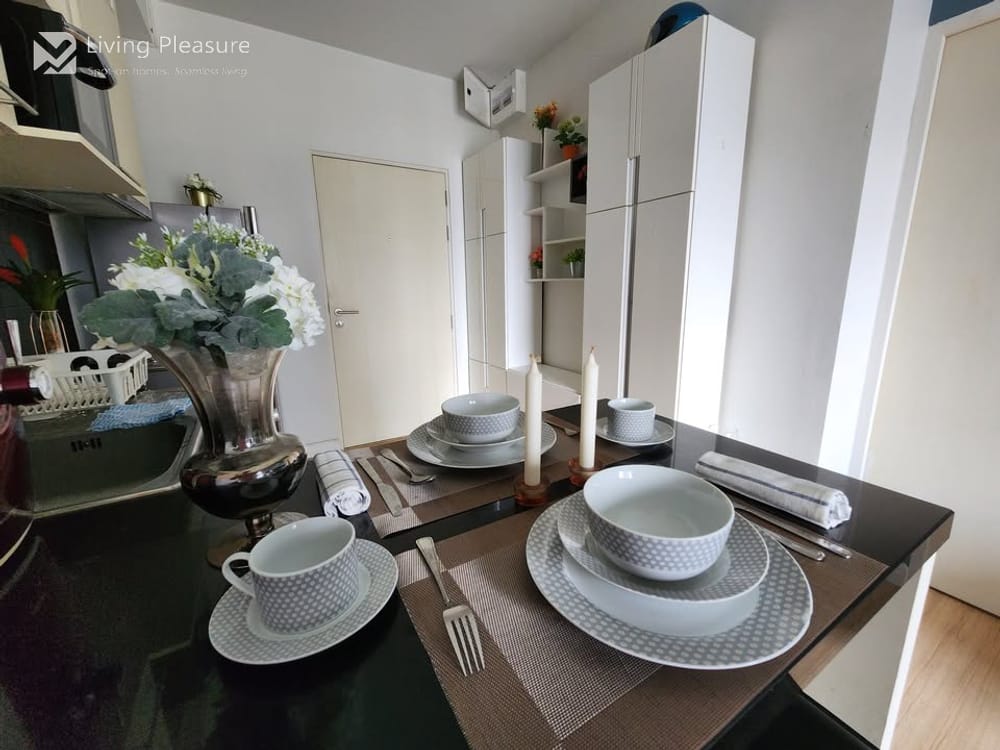 1 Bedroom Pool View Apartment for Rent at The Seed Mingle 9