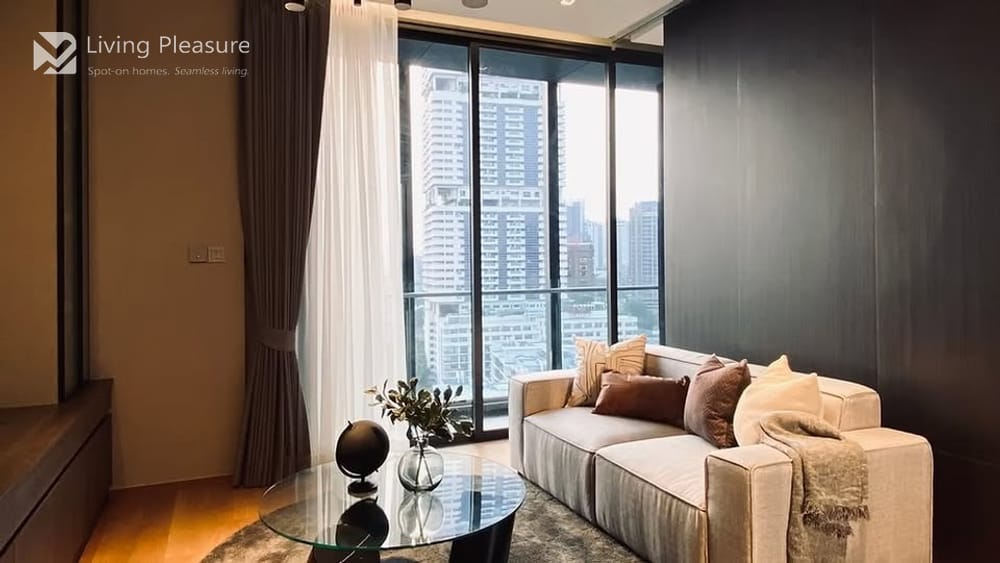 Modern 1-Bedroom Condo for Sale and Rent at BEATNIQ Sukhumvit 32, Near BTS Thong Lo 2