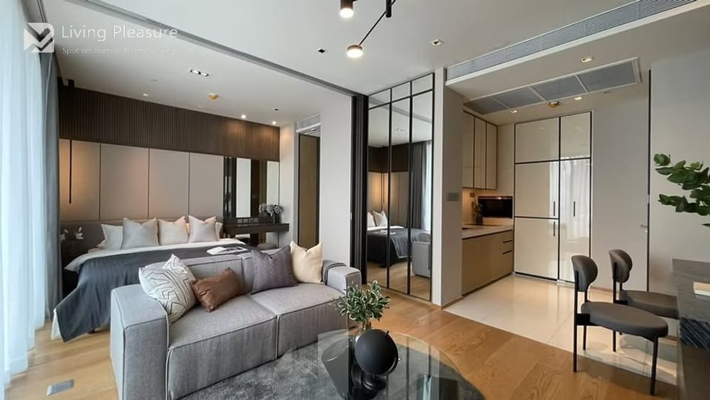 Modern 1-Bedroom Condo for Sale and Rent at BEATNIQ Sukhumvit 32, Near BTS Thong Lo 12