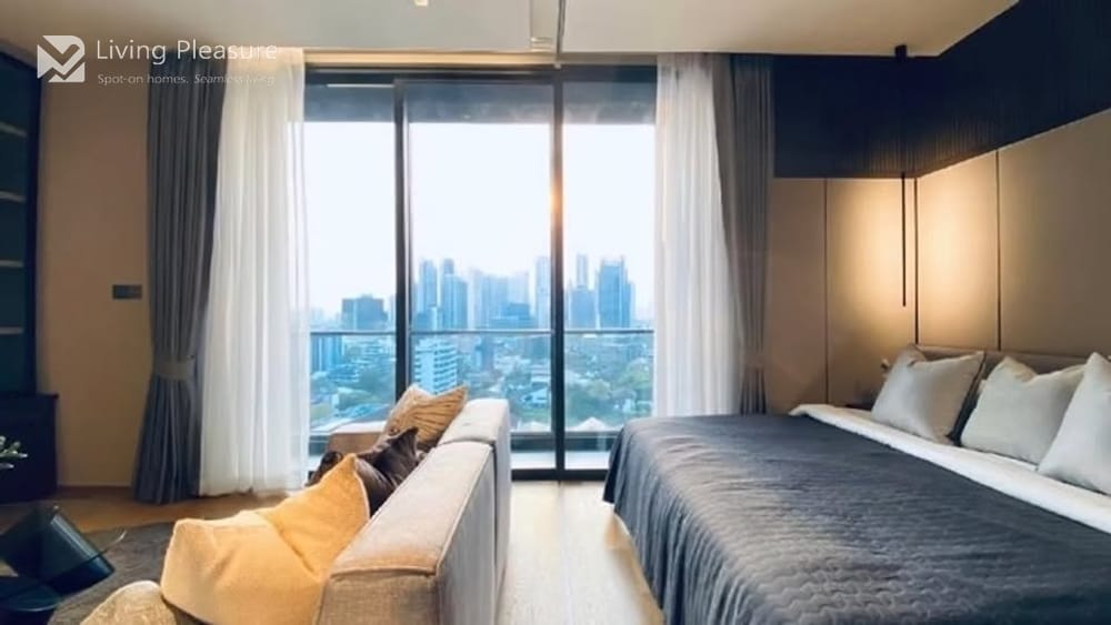 Modern 1-Bedroom Condo for Sale and Rent at BEATNIQ Sukhumvit 32, Near BTS Thong Lo 13