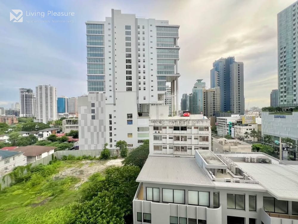 1-Bedroom Condo for Sale and Rent in HQ by Sansiri, 0.9 km to BTS Thong Lo 9
