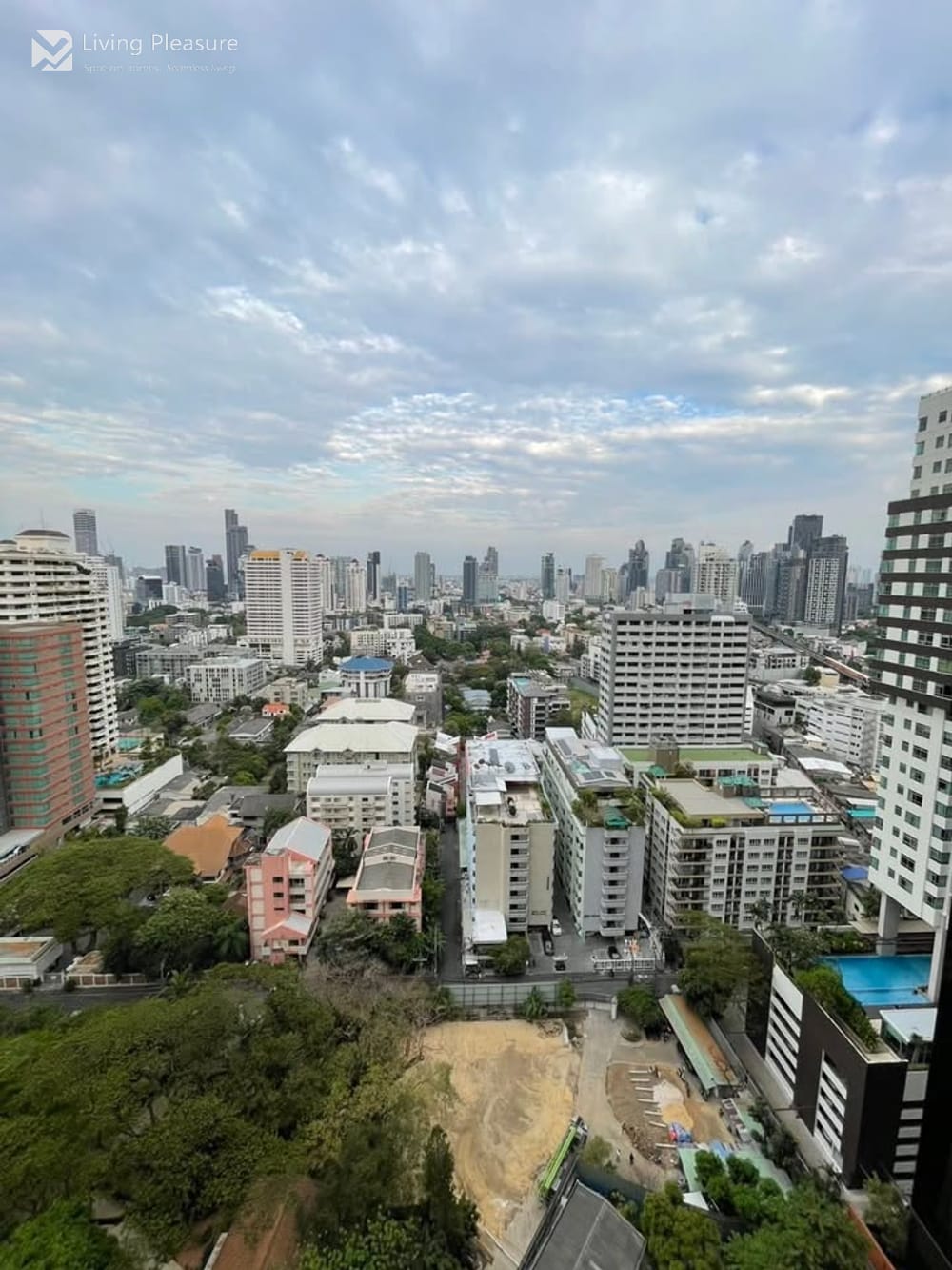 ให้เช่า 2 ห้องนอน คอนโด ใน วิทโทริโอ้ (Vittorio) 15