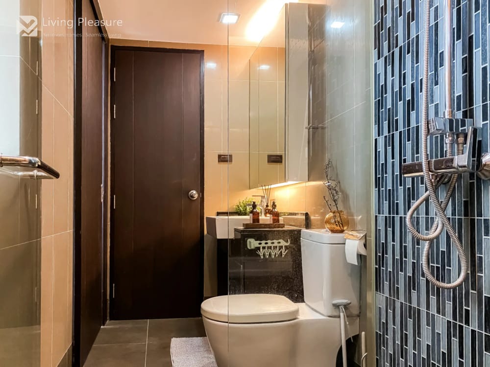 Tidy Deluxe Condominium  10