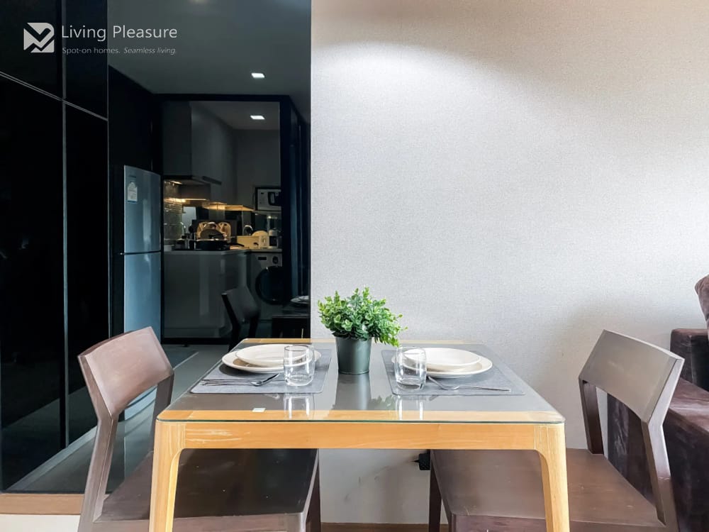 Tidy Deluxe Condominium  5