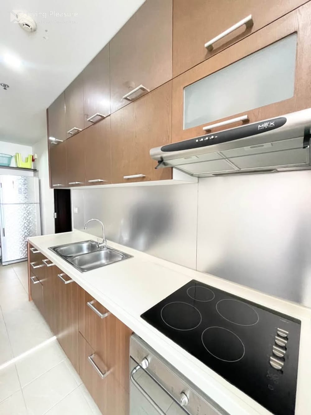 2-Bedroom Condo for Rent at The Madison, Steps from BTS Phrom Phong 4