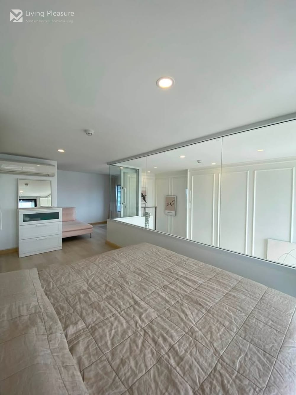 2-Bedroom Condo for Rent in Knightsbridge Prime Sathorn, Near BTS Chong Nonsi 8