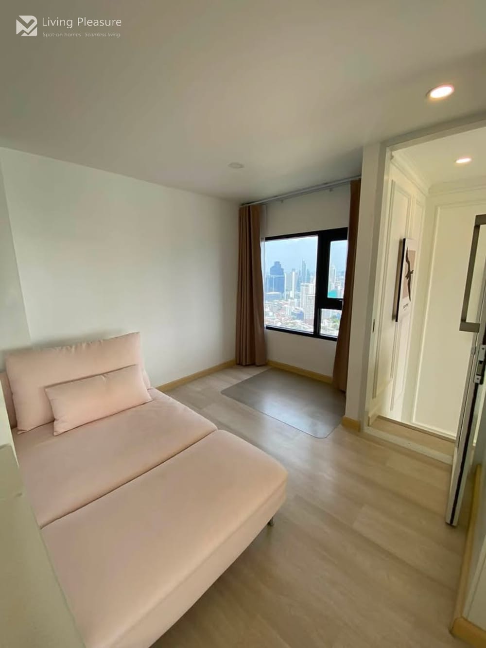 2-Bedroom Condo for Rent in Knightsbridge Prime Sathorn, Near BTS Chong Nonsi 12