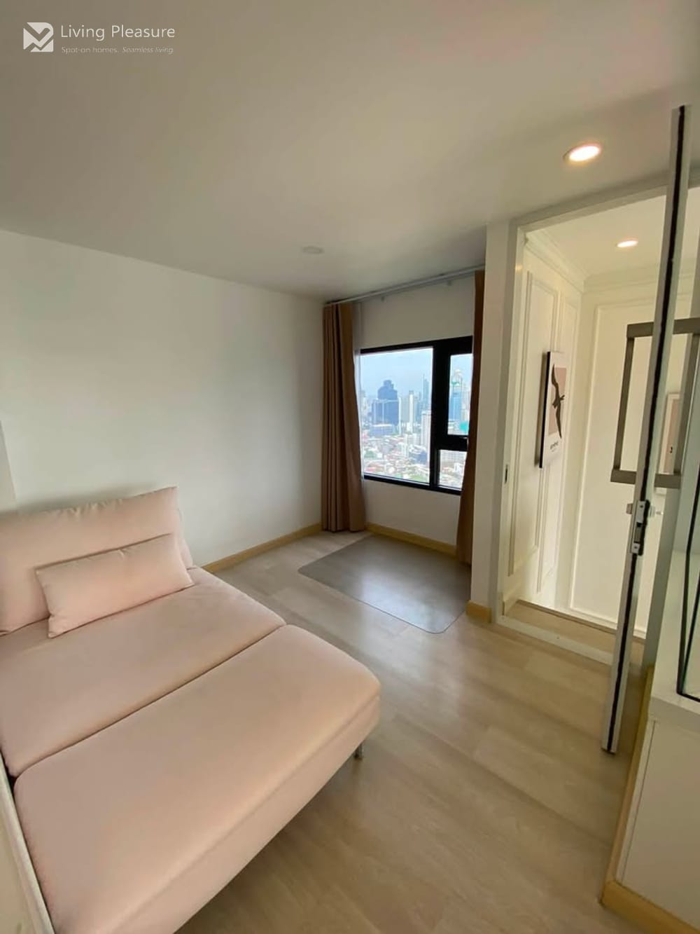 2-Bedroom Condo for Rent in Knightsbridge Prime Sathorn, Near BTS Chong Nonsi 13