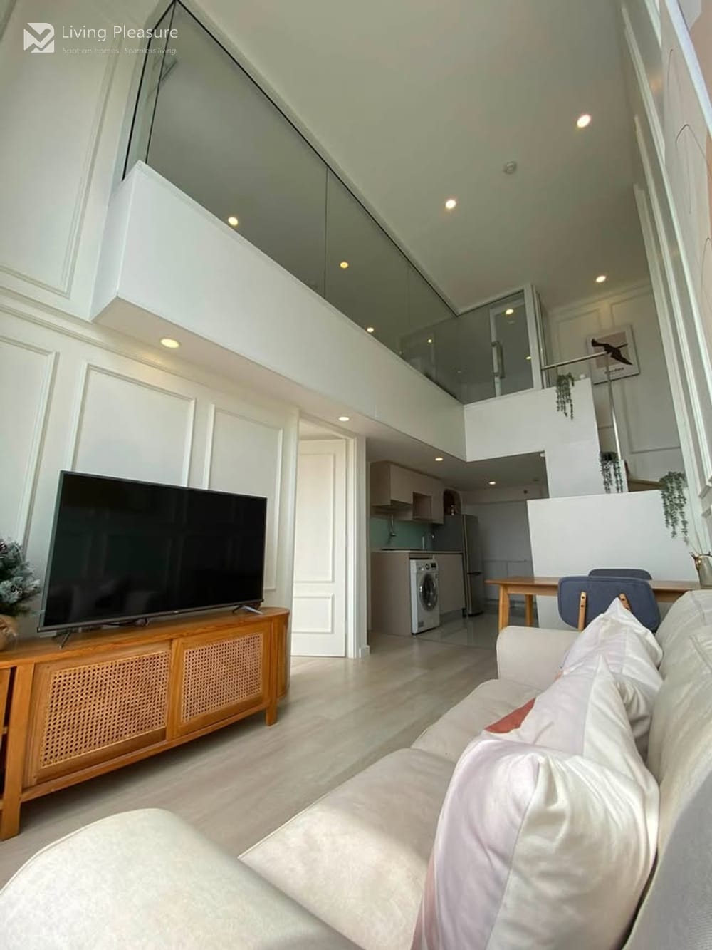 2-Bedroom Condo for Rent in Knightsbridge Prime Sathorn, Near BTS Chong Nonsi 21