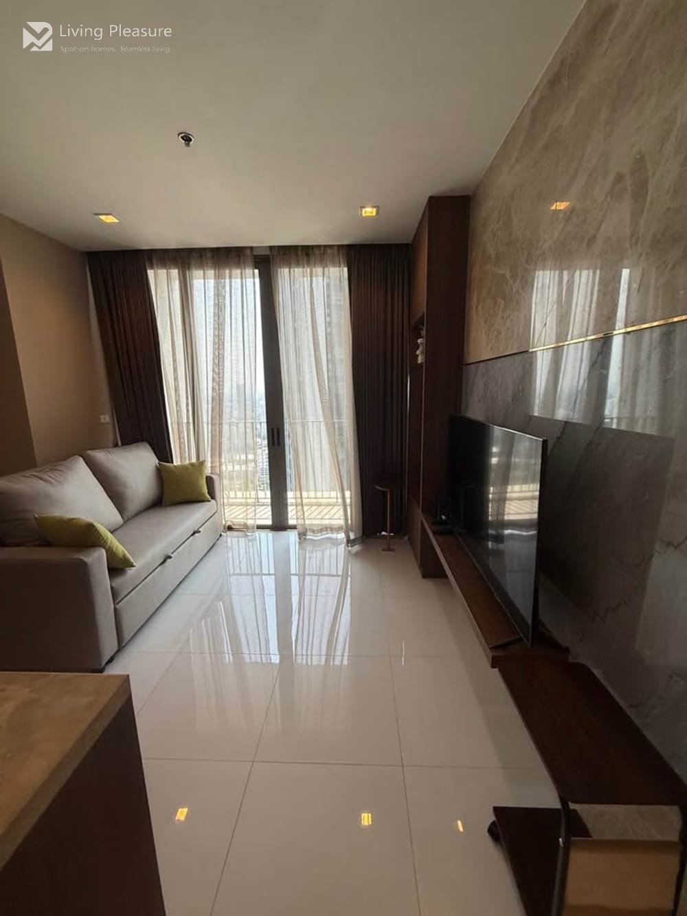 2-Bedroom Condo for Rent at Nara 9 by Eastern Star Near BTS Chong Nonsi 3