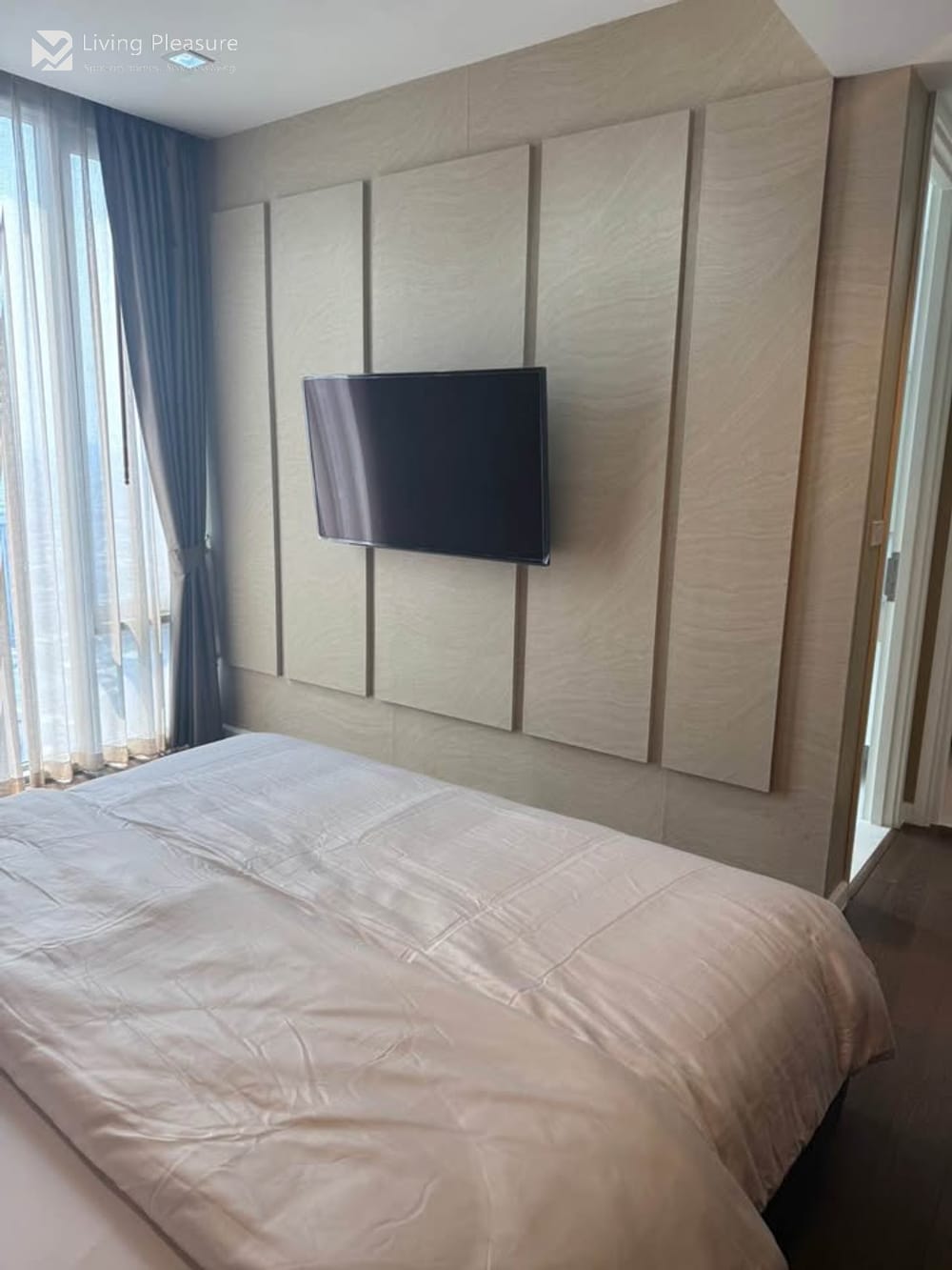 2-Bedroom Condo for Rent at Nara 9 by Eastern Star Near BTS Chong Nonsi 10