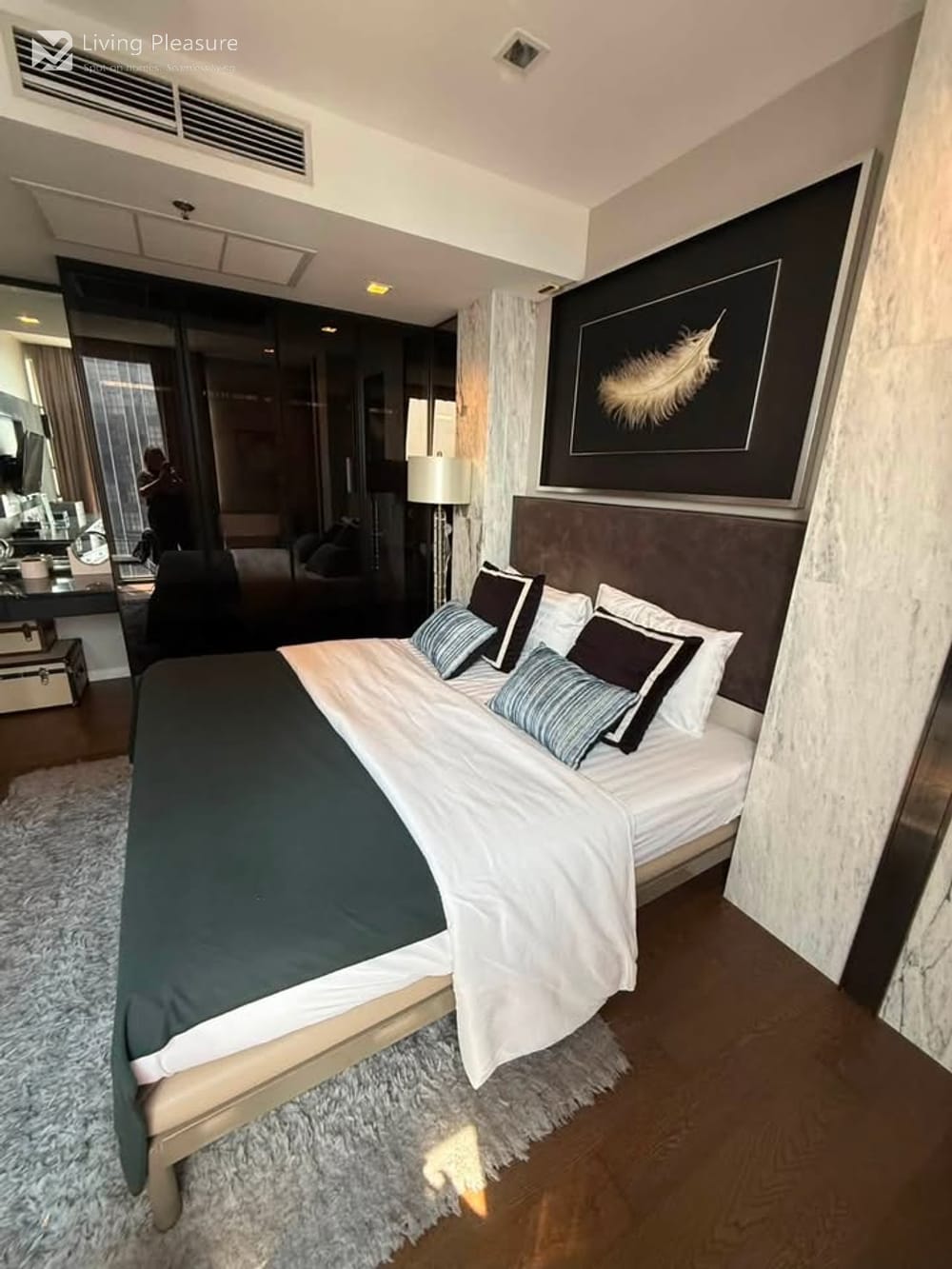2-Bedroom Condo for Rent at Nara 9 by Eastern Star near BTS Chong Nonsi 12