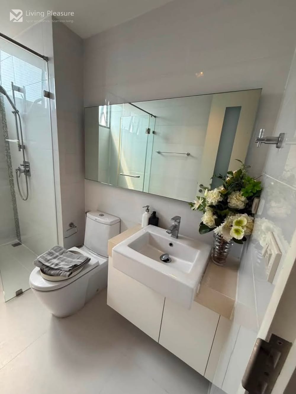 2-Bedroom Condo for Rent at Nara 9 by Eastern Star near BTS Chong Nonsi 14
