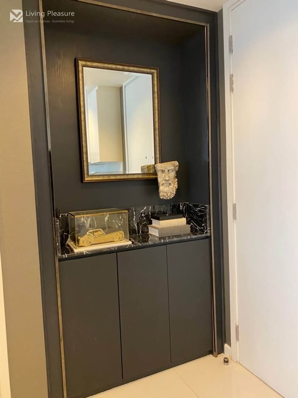 2-Bedroom Condo for Rent at Nara 9 by Eastern Star - City Views, Near BTS Chong Nonsi 8