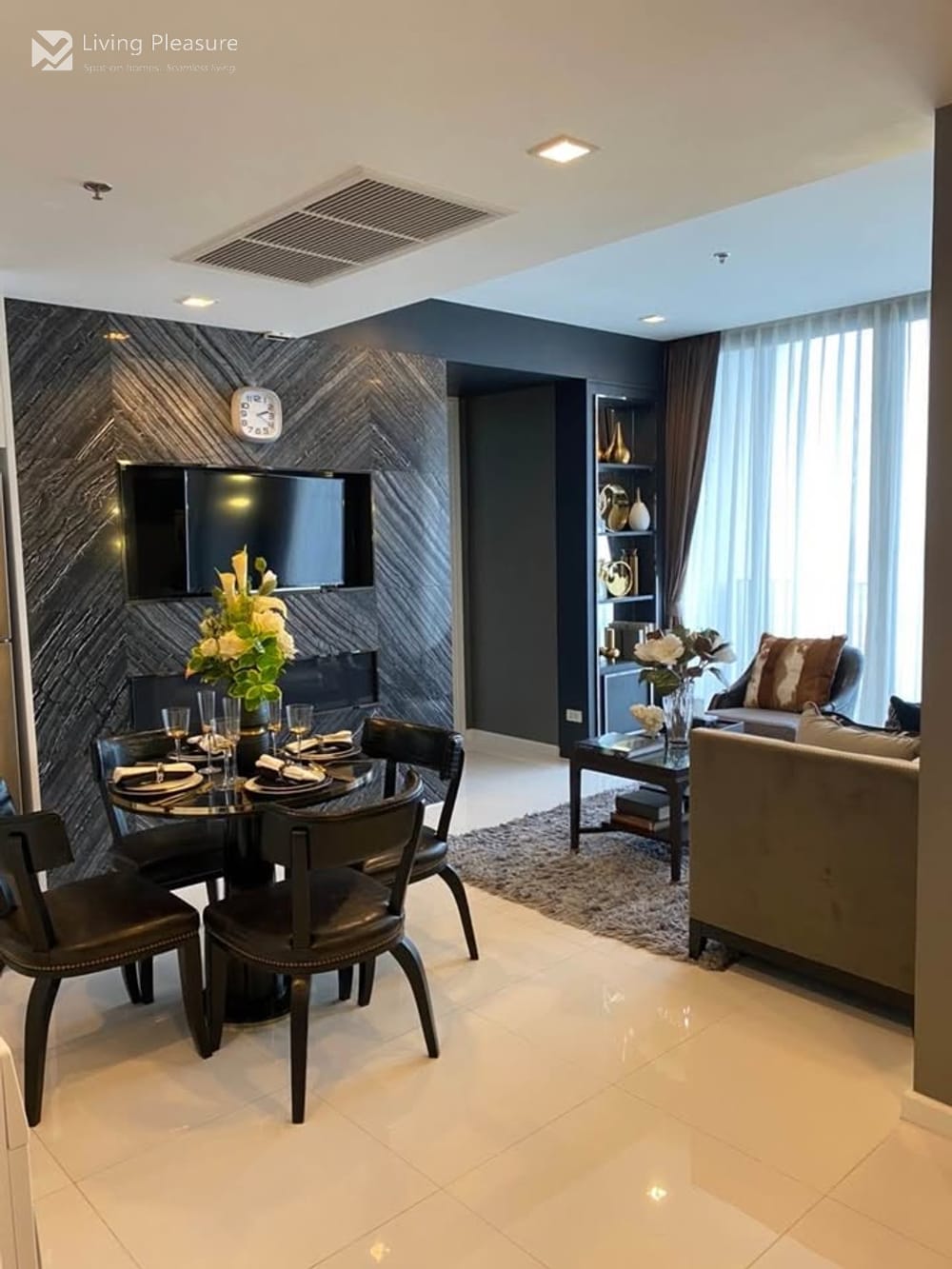 2-Bedroom Condo for Rent at Nara 9 by Eastern Star - City Views, Near BTS Chong Nonsi 9