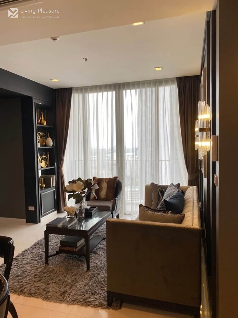 2-Bedroom Condo for Rent at Nara 9 by Eastern Star - City Views, Near BTS Chong Nonsi 10