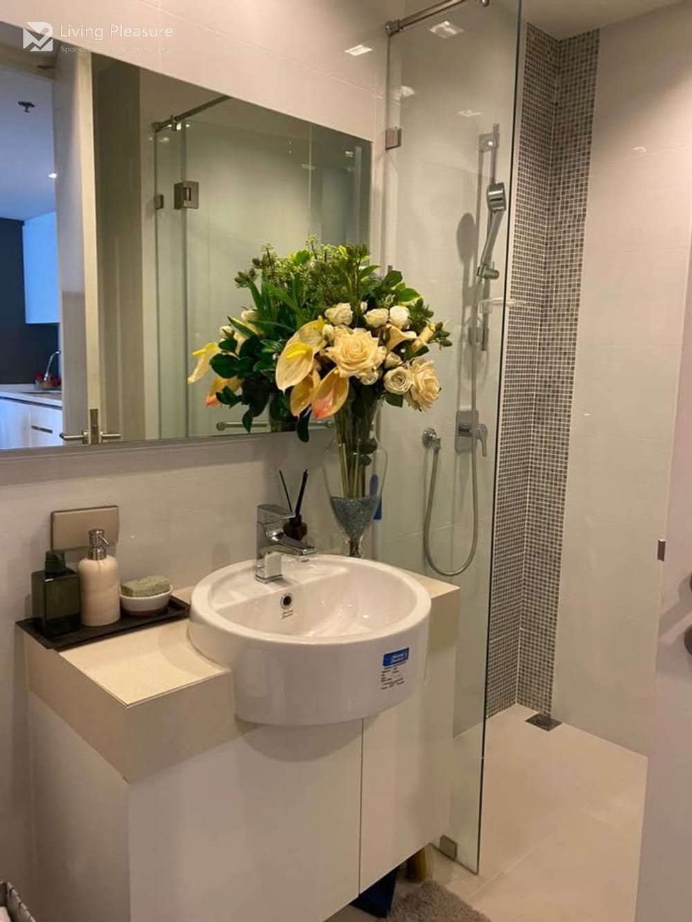 2-Bedroom Condo for Rent at Nara 9 by Eastern Star - City Views, Near BTS Chong Nonsi 21