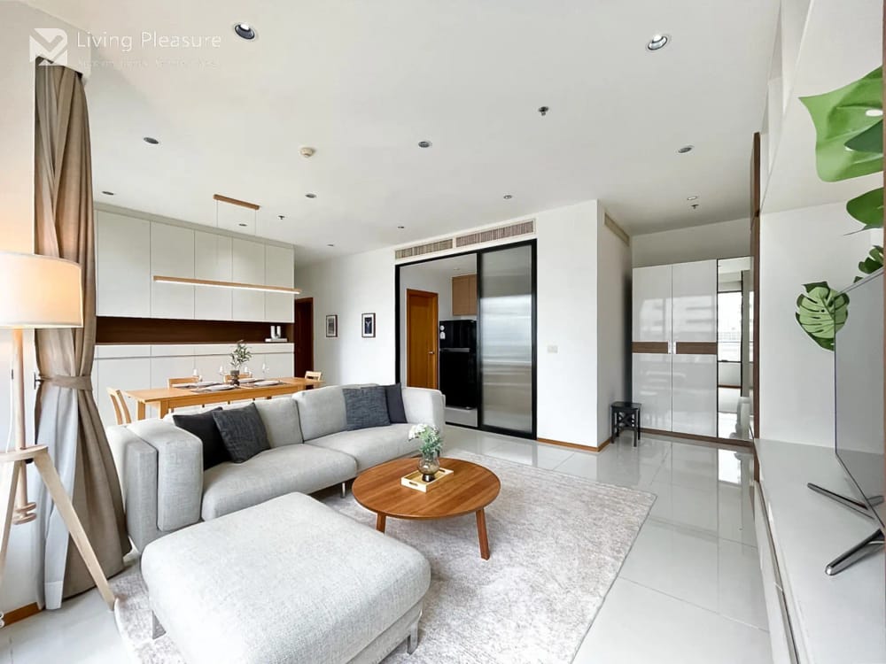 ให้เช่า 2 ห้องนอน คอนโด ใน ดิ เอ็มโพริโอ เพลส (The Emporio Place) 2