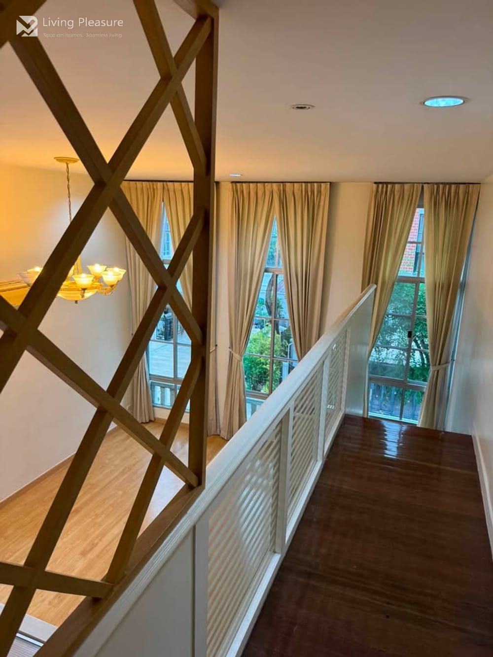 Spacious 4-Bedroom TownHouse for Rent at Baan Klang Krung (Sathorn-Narathiwas) - Pet Friendly near Central Rama 3 6