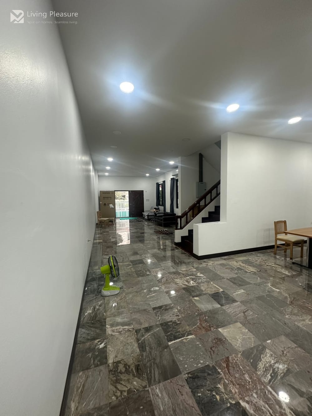 ให้เช่า 4 ห้องนอน บ้าน ใน หมู่บ้านศรีนครินทร์แกรนด์แมนชั่น (Srinakarin Grand Mansion) 11