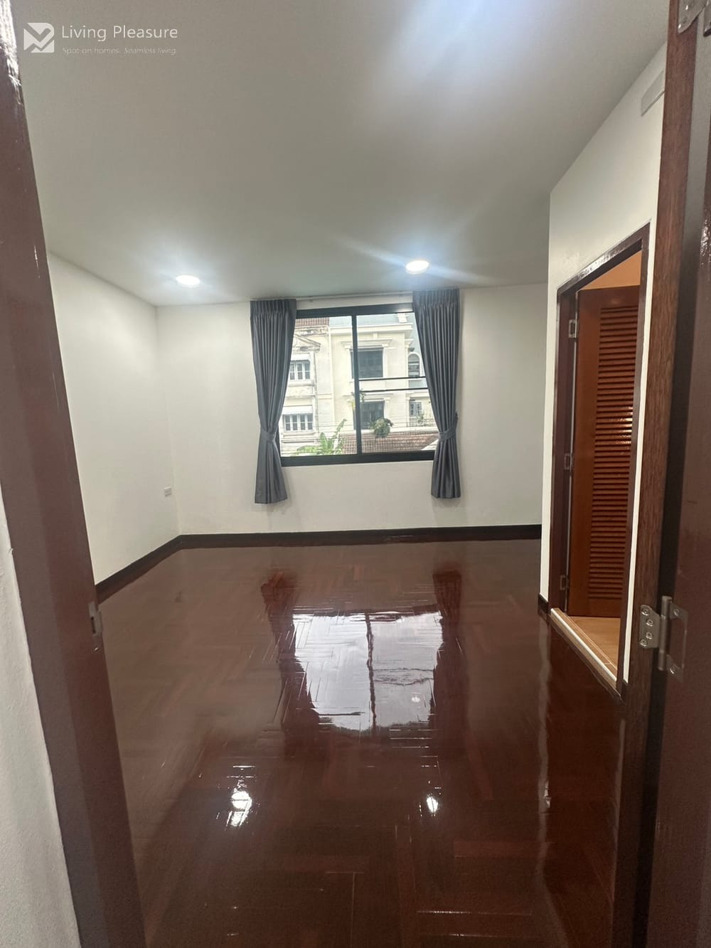 ให้เช่า 4 ห้องนอน บ้าน ใน หมู่บ้านศรีนครินทร์แกรนด์แมนชั่น (Srinakarin Grand Mansion) 15