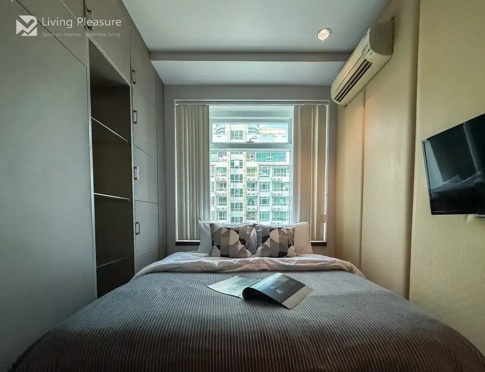 The Circle Condominium 21