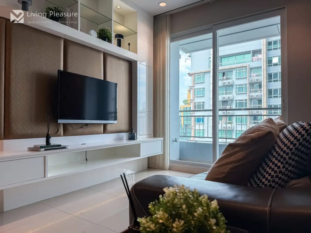 The Circle Condominium 36