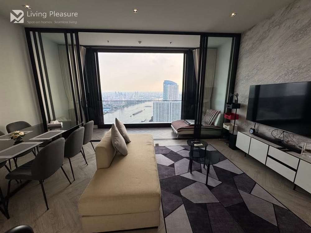 Luxury 2-Bedroom Condo for Sale and Rent at Chapter Charoennakorn - Riverside near BTS Krung Thon Buri 6