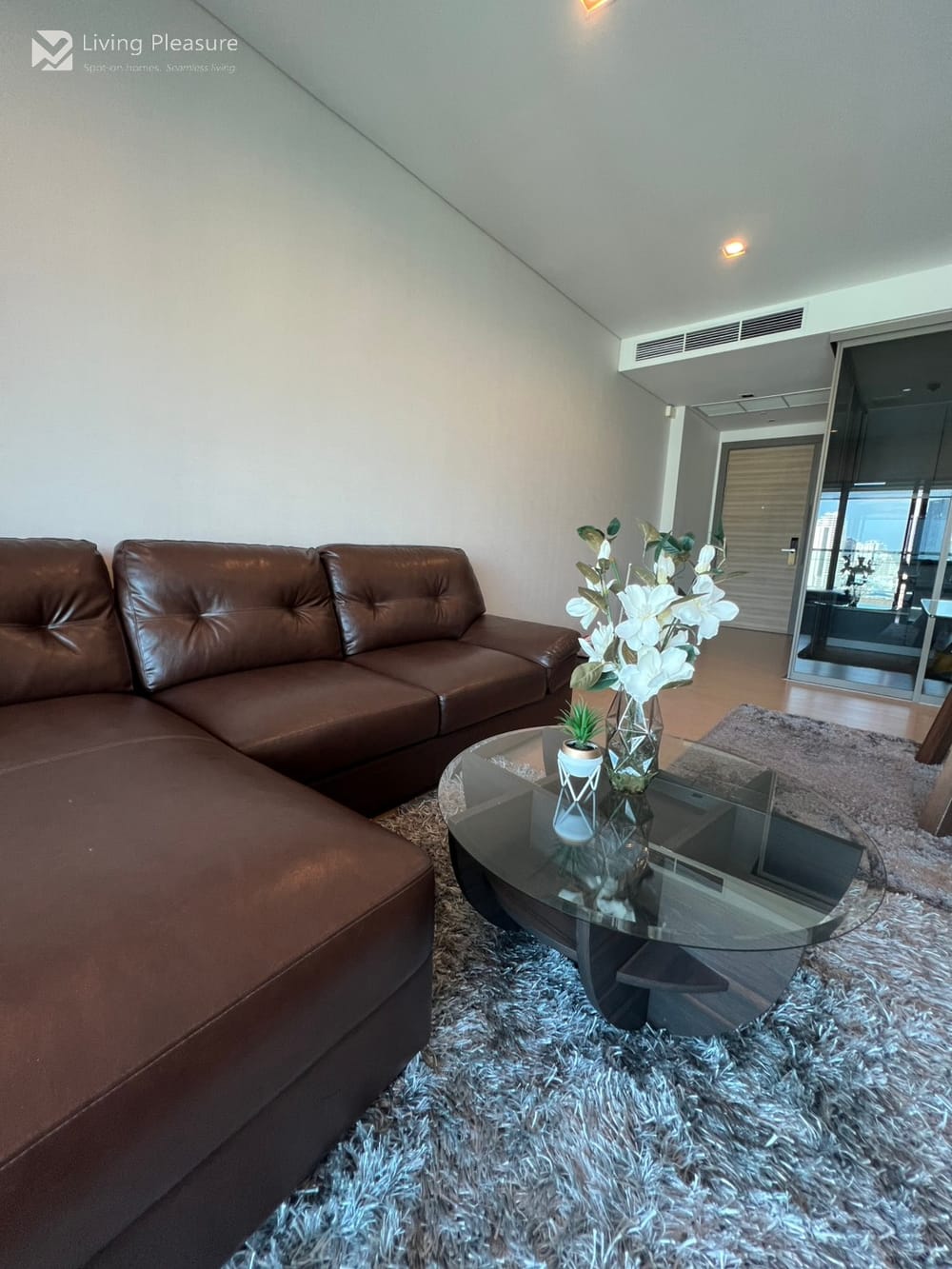 ขาย 2 ห้องนอน คอนโด ใน เดอะ รูม เจริญกรุง 30 (The Room Charoenkrung 30) 2