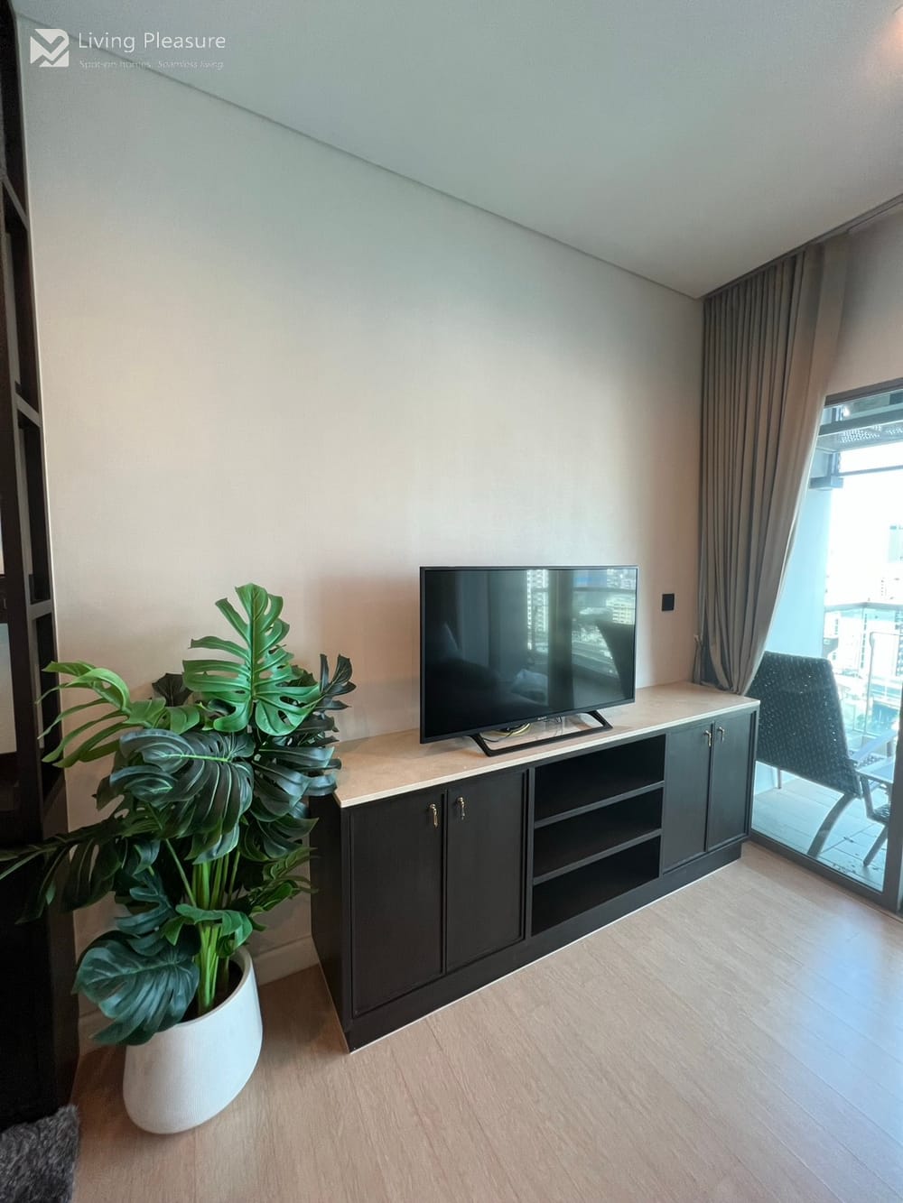 ขาย 2 ห้องนอน คอนโด ใน เดอะ รูม เจริญกรุง 30 (The Room Charoenkrung 30) 4