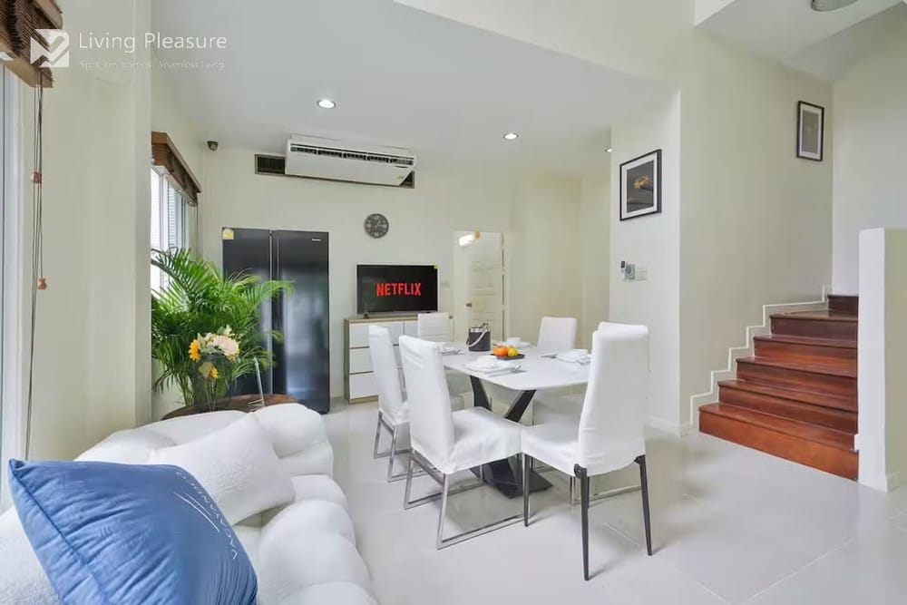 Spacious 5-Bedroom House for Rent near MRT Sukhumvit in Upper Sukhumvit, Bangkok 5